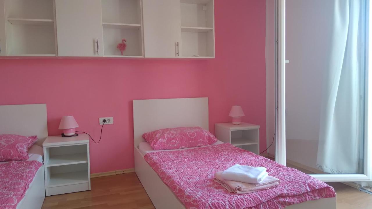 Apartmani "Lorenzo" Novalja Kültér fotó