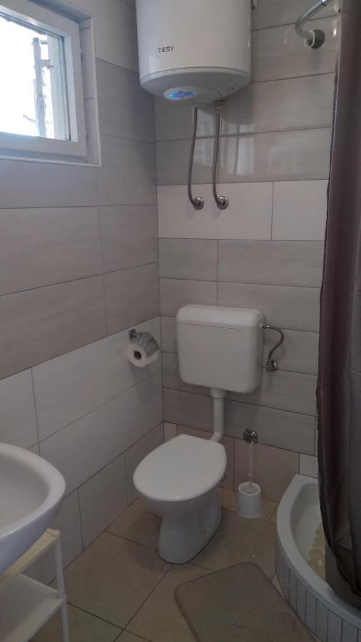 Apartmani "Lorenzo" Novalja Kültér fotó
